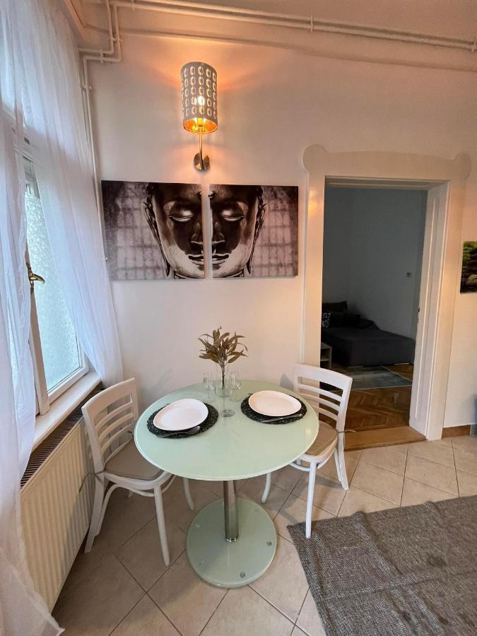 Szeged Apartman Exteriör bild