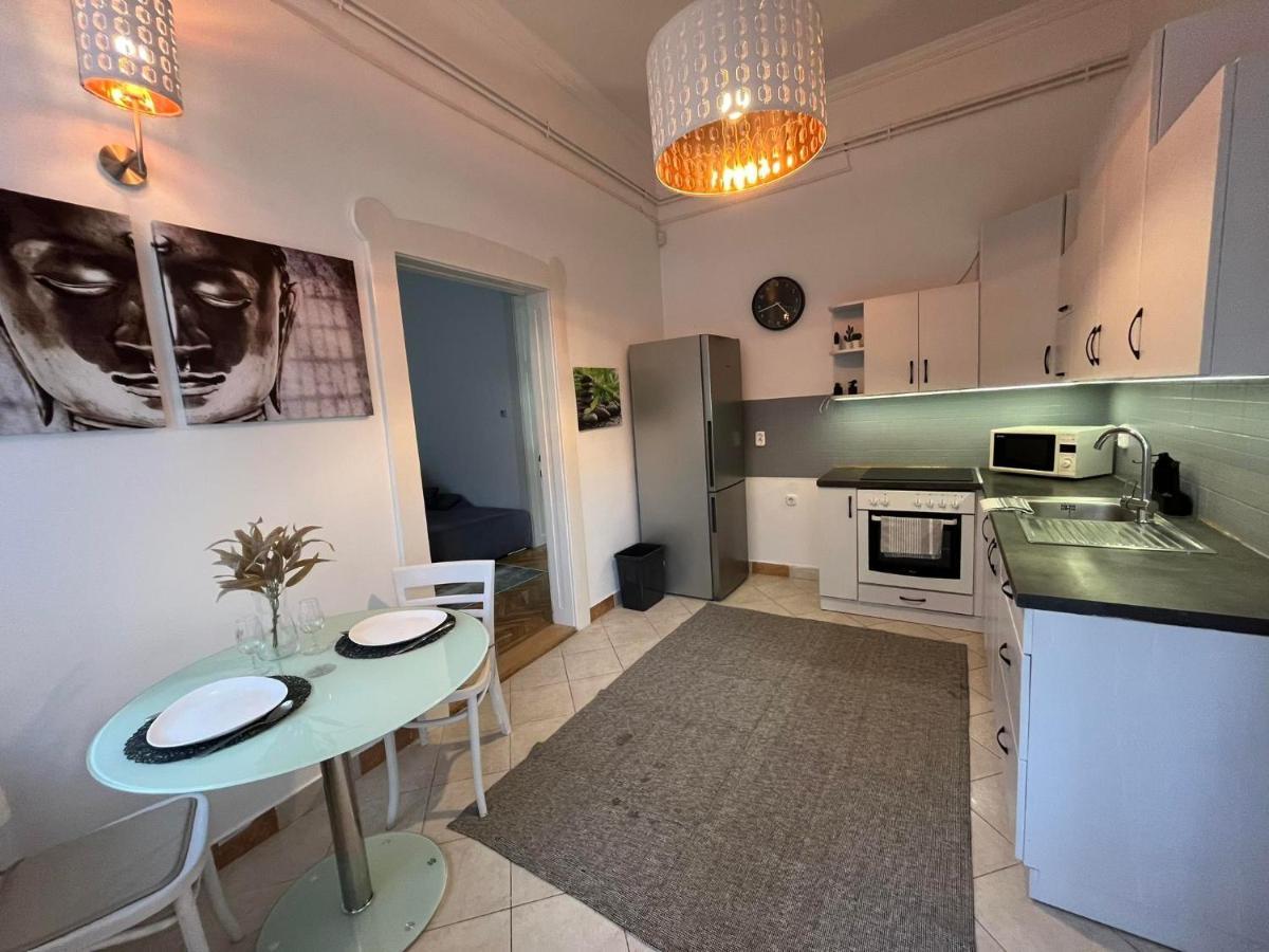 Szeged Apartman Exteriör bild